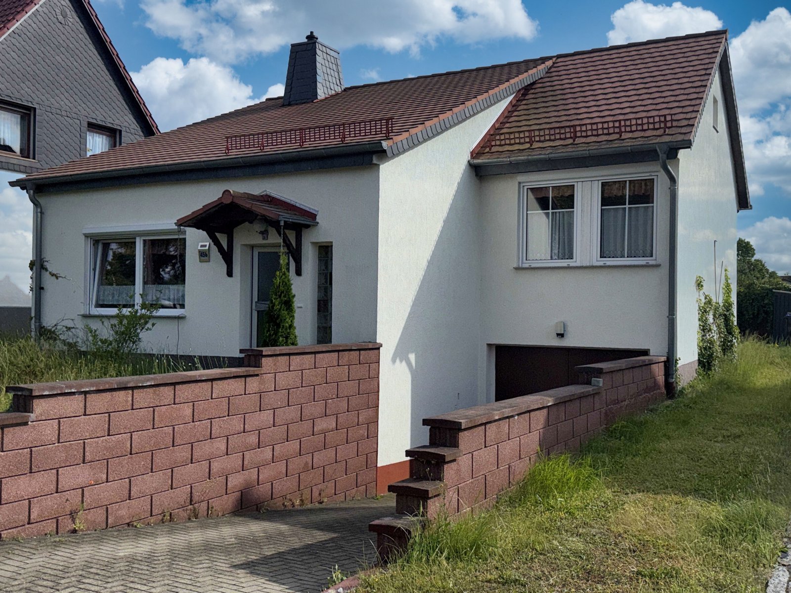 Gepflegtes Einfamilienhaus mit Garage, Anbau und Terrasse in Bad Schmiedeberg Gepflegtes Einfamilienhaus mit Garage, Anbau und Terrasse in Bad Schmiedeberg